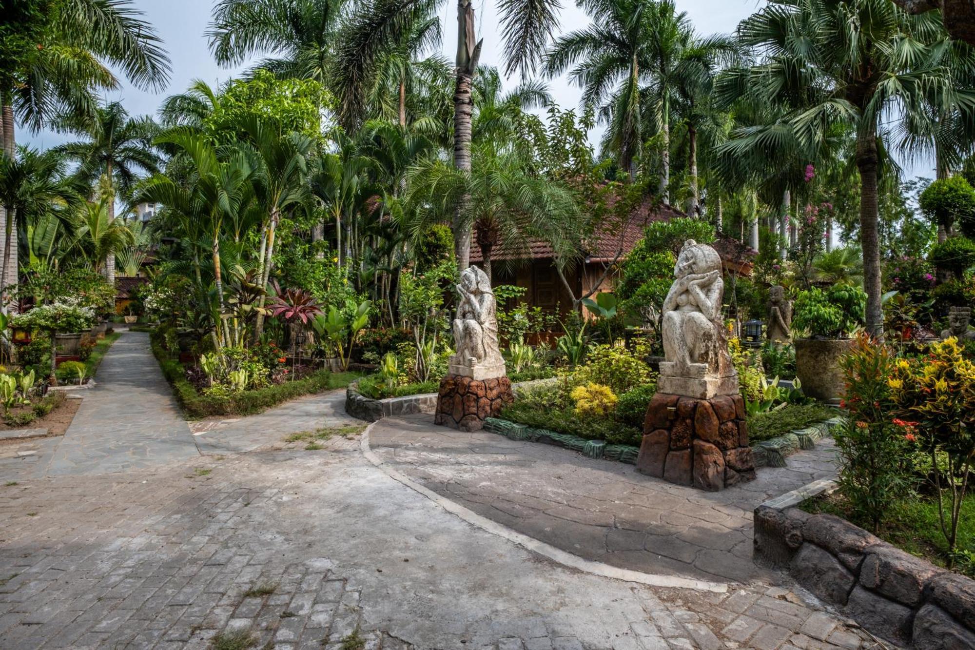 Lombok Stanley Garden Villas Montongbuwoh Exterior foto