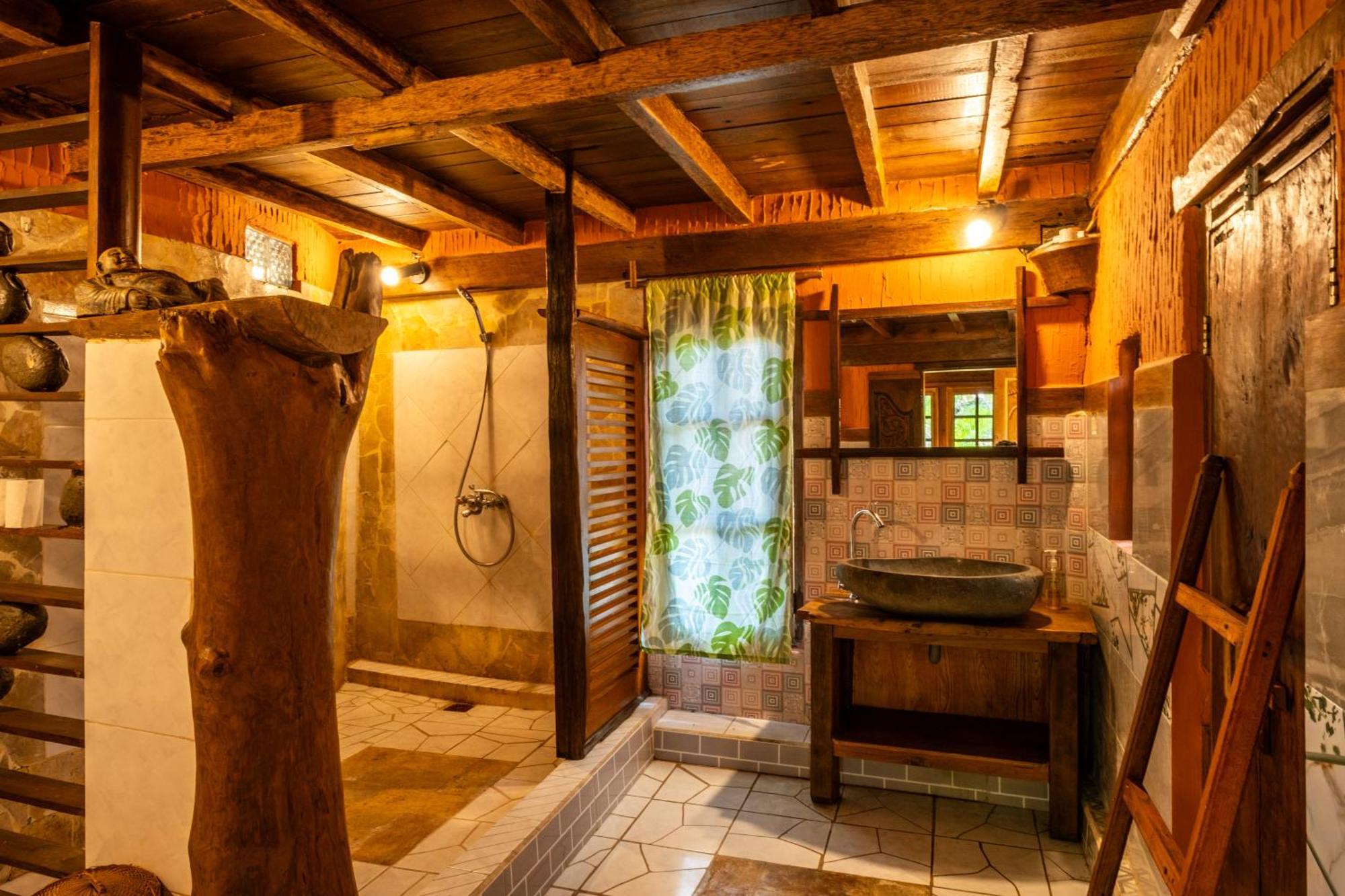 Lombok Stanley Garden Villas Montongbuwoh Exterior foto